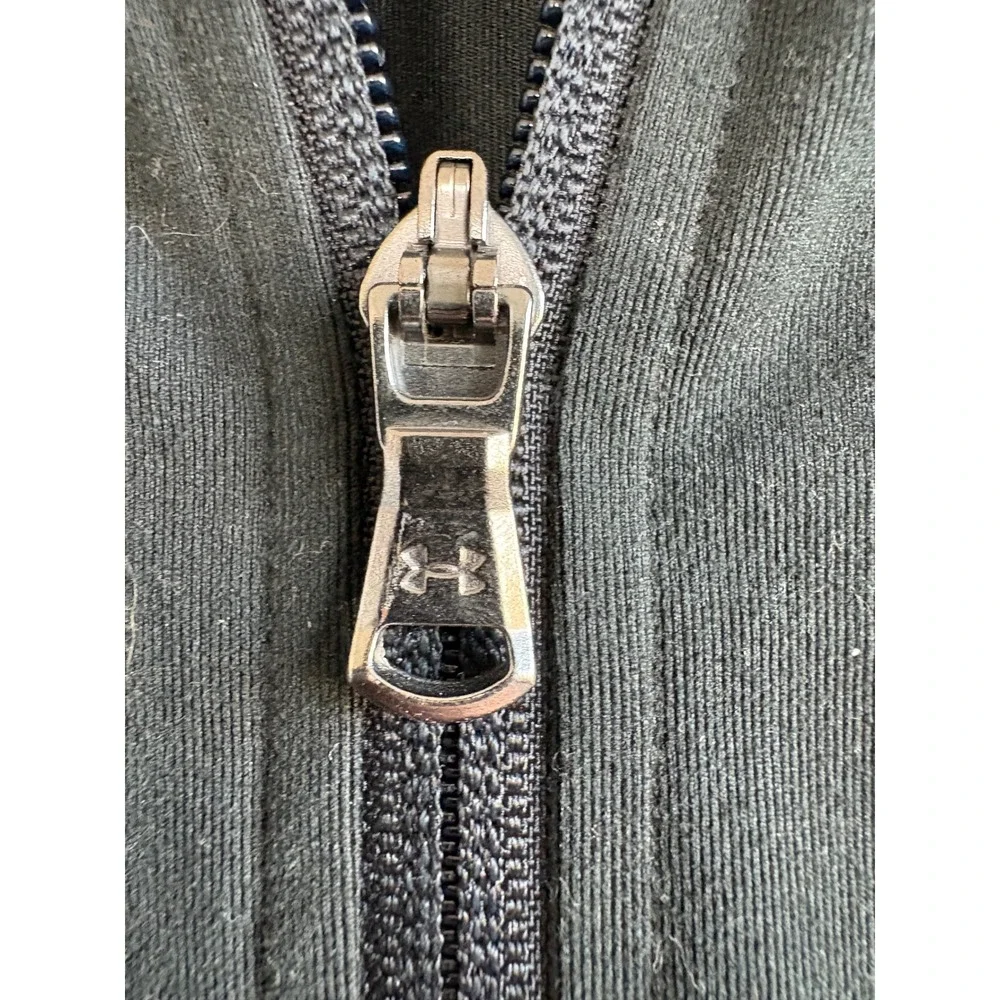 Under Armour Women's Black Jacket - Picture 3 of 5